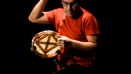 O papel das comunidades africanas na difusão do pandeiro no Brasil