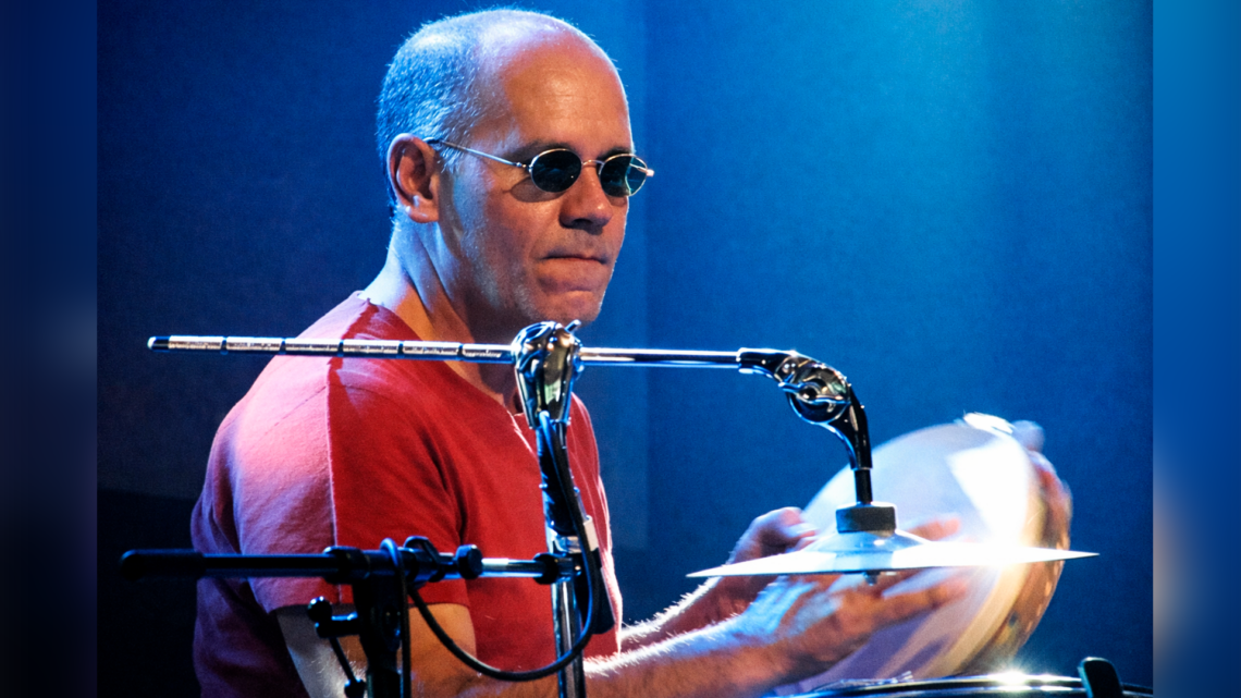 O papel do pandeiro na capoeira: ritmo que une as rodas